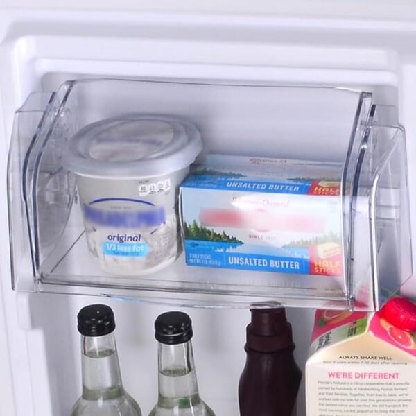 Kenmore 30 in. 18.2 cu. ft. Capacity Refrigerator/Freezer with Adjustable Glass Shelving, Humidity Control Crispers, Gallon Door Bins, ENERGY STAR Certified, Fingerprint Resistant Stainless Steel - Image 6