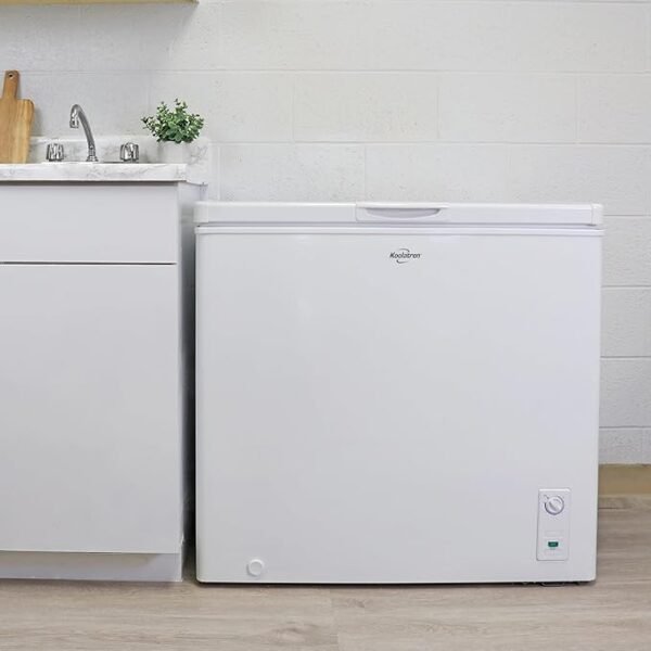 Koolatron Deep Freezer - Chest Freezer, 1 Wire Basket, Garage Ready, Meat Storage, Front Drain, Congelador For Home, Apartment, Basement, Dorm, Cottage, Manual Defrost, Stand Up, 7.0 Cubic Feet, White - Image 2